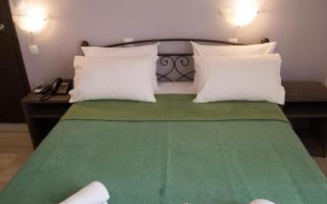 Galazio Limani - Rooms to let