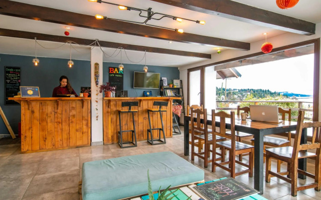 Bonita Lake House - Hostel & Bungalows