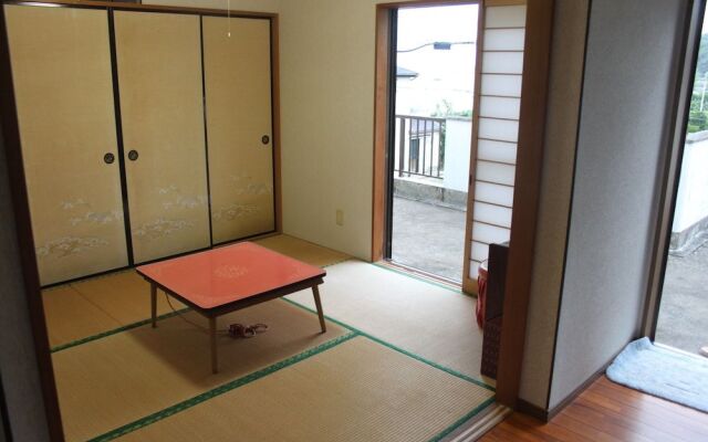 Guesthouse Amami Long Beach