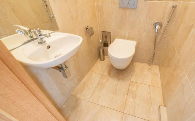 Templová 7 - Old Town Large Apartment with Terrace