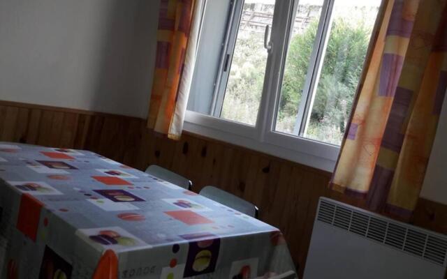 appartement 6 personnes au coeur de super besse