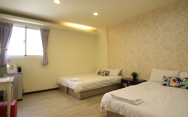 Fengjia Hello Hostel