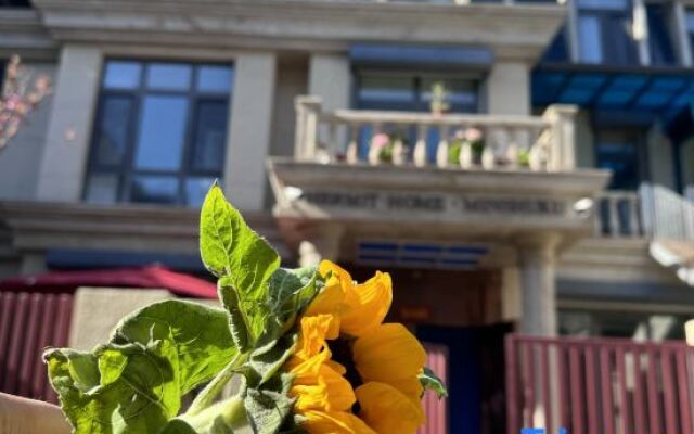 Shu Yi Shu Er B&B（Dalian Nanshan Road Shop）