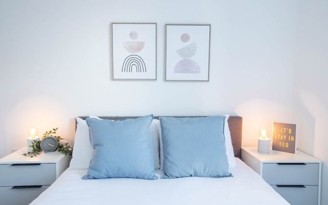 The Interchange Apartment by Opulent
