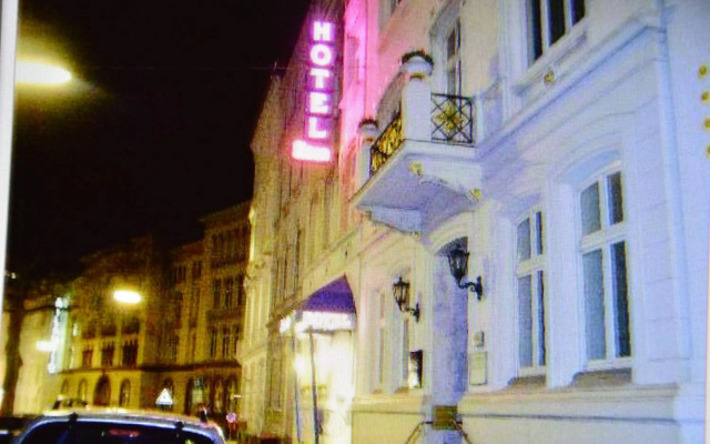 Steen's Hotel