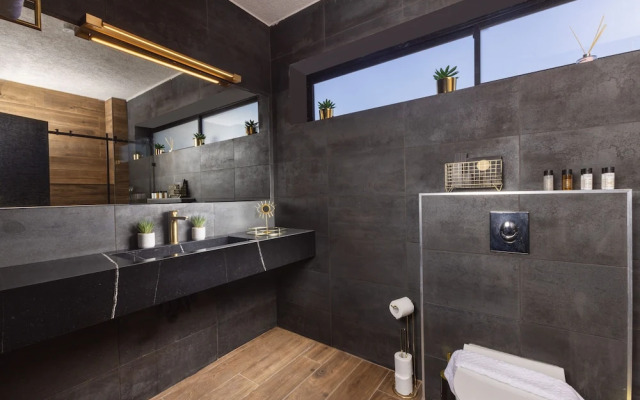 H-34 Boutique Hotel