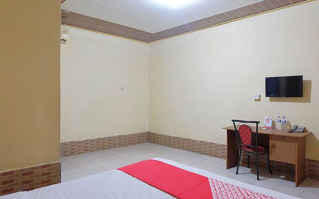 OYO 1590 Hotel Jambi Prima