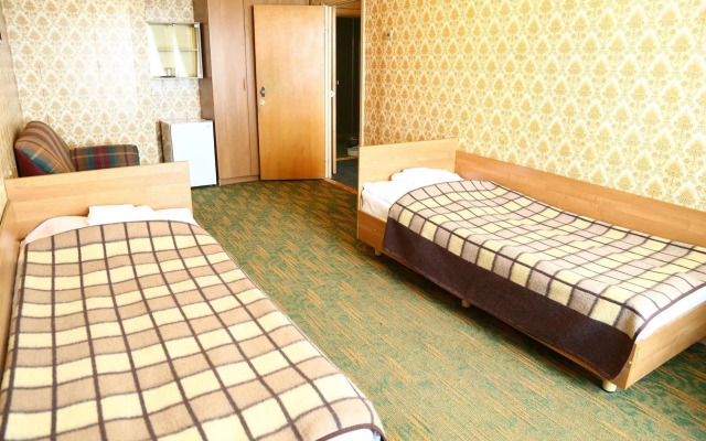 Hotel "Sayan"