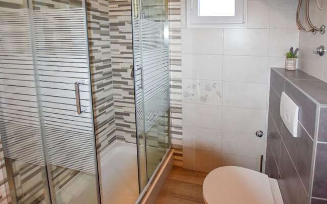 Apartments and Room Danijel