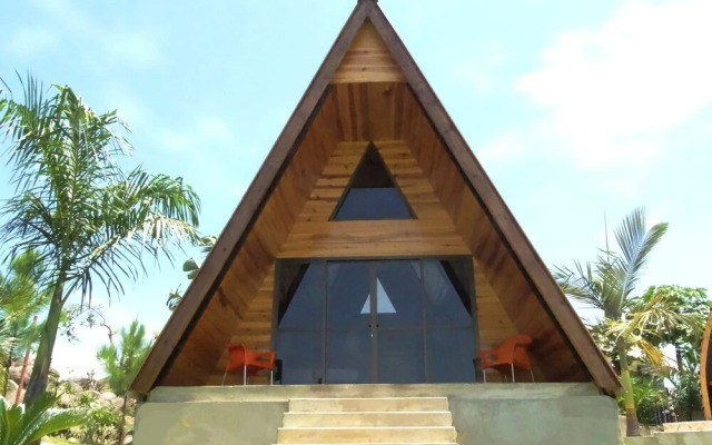 Rocky Bay Resort  Camping