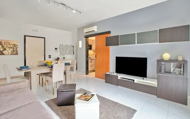 Monopoli Beach House 200 m From the sea