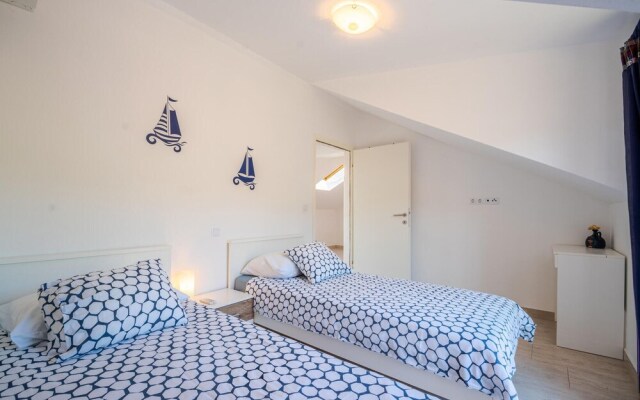 Amazing Home in Kneze With Wifi and 4 Bedrooms