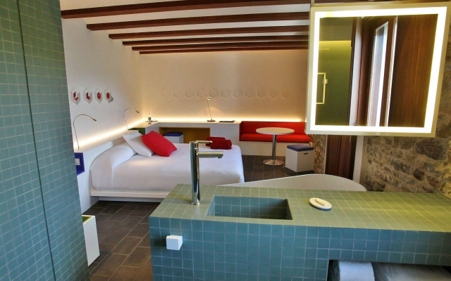 La Demba Art-Hotel & Restaurant