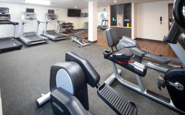 Courtyard by Marriott Lansing
