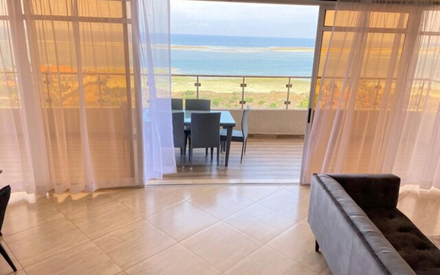 Nyali Mall Apartments by CHH