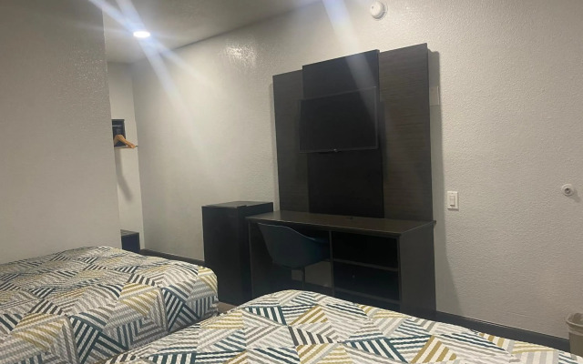 Motel 6 San Bernardino, CA - South