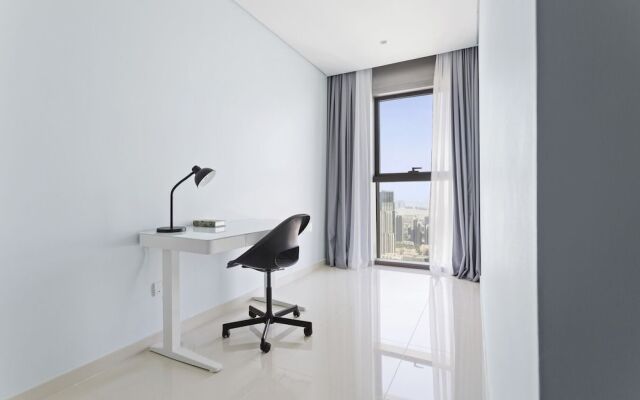 Stone Tree - Furnished 2BR with Infinity Pool