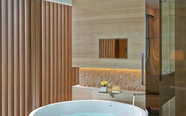 Mandarin Oriental Pudong, Shanghai