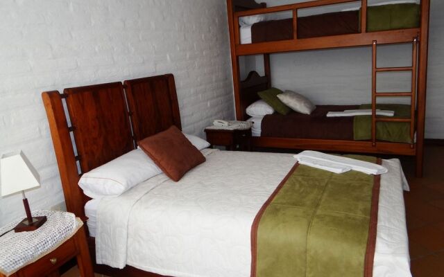 Hosteria El Imperio Real