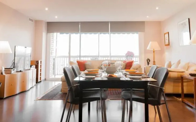 Les Corts Family Apartment III