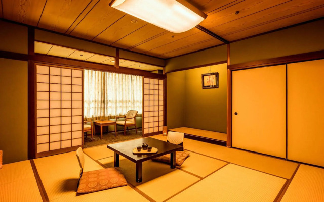 Ooedo Onsen Monogatari Premium Seiunkaku