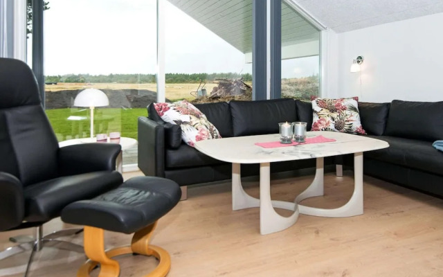 10 Person Holiday Home in Romo
