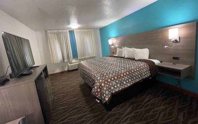 Surestay Plus Omaha South Hotel