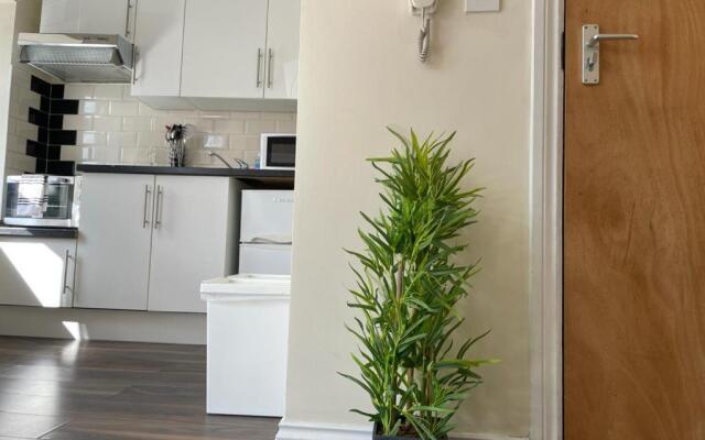 Amazing Studio Room in Walthamstoww