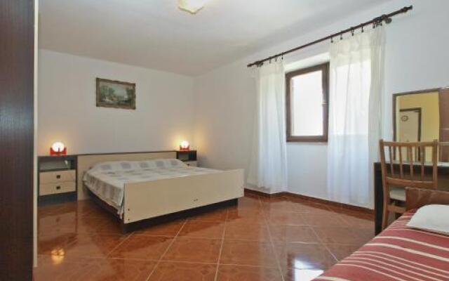 Apartments Luciano 1728