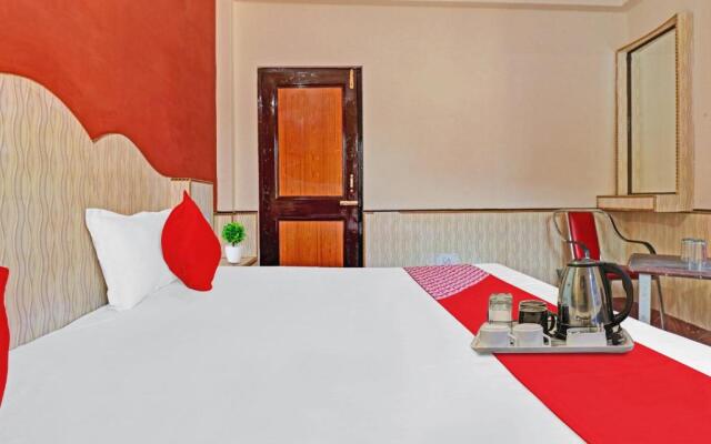 Oyo 89594 Hotel Durga