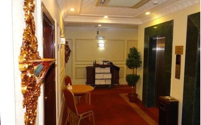 Rowaa Golden Hotel