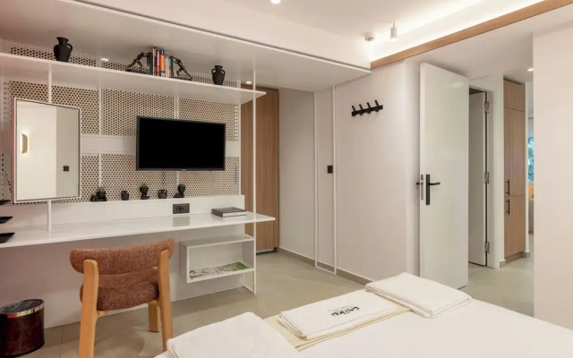 Glyfada Coastside Apartment