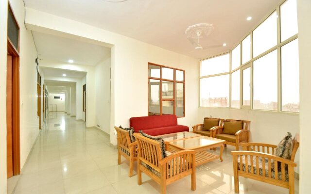Hotel Platinum Inn