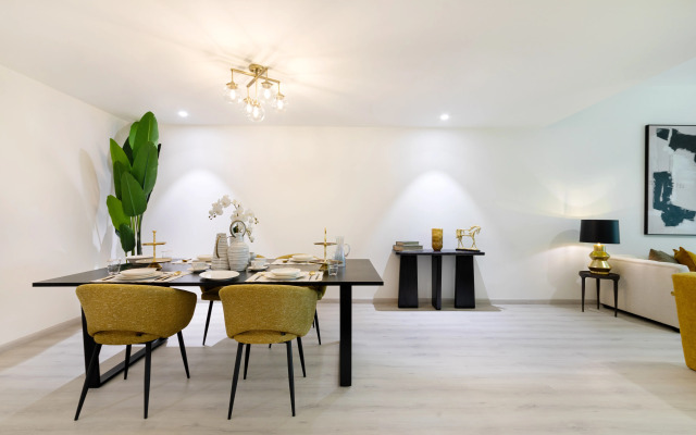 Maison Privee - Millennium Executive Tower