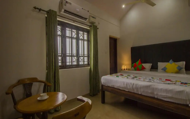 OYO 16519 Home Elegant 3BHK Parra