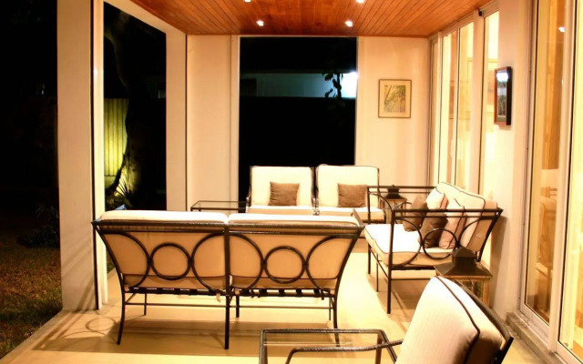SO Beach Villas