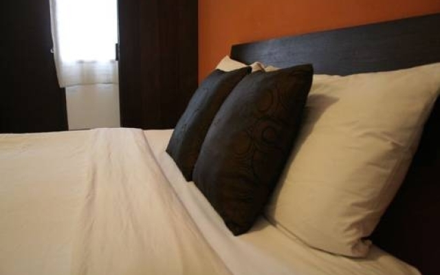 Mali's Room