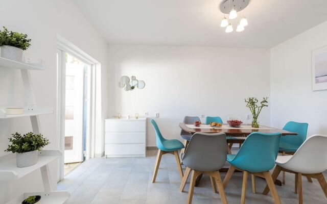 Modern Villa in Maslenica With Swimming Pool