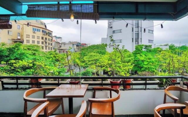 Giao Thong Hotel