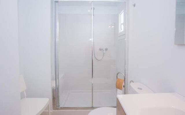 Flower Beach Suite 7