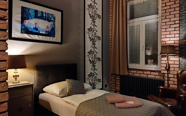 Hotel Cade