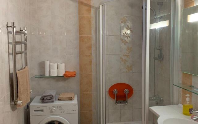 Apartments on Partizanskaya street 1B building 5