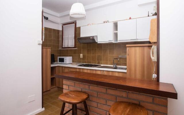 N222 - Numana, Delizioso Bilocale Con Portico
