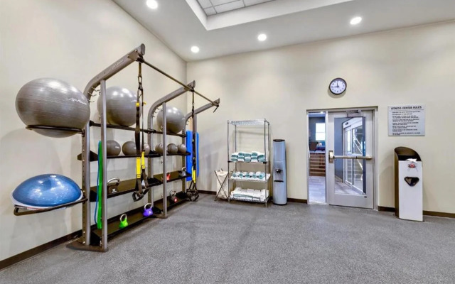 Home2 Suites by Hilton Minneapolis Downtown, MN