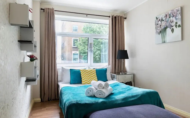 Spacious 3-bedroom Apartment Next to Museums