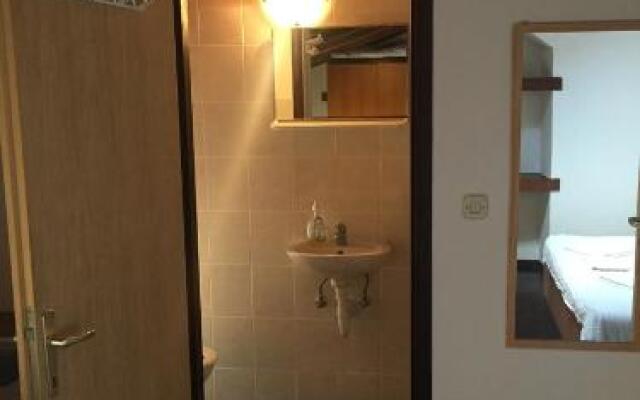 Boutique House Djaki