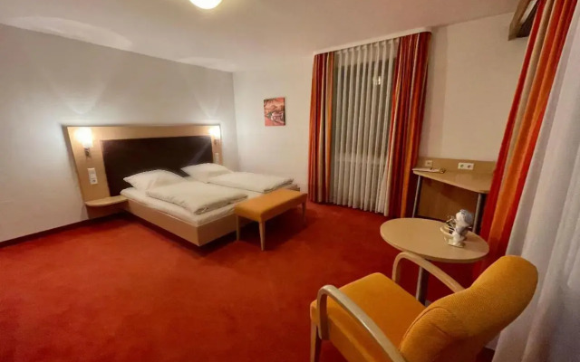 LILTON Hotel Zuffenhausen