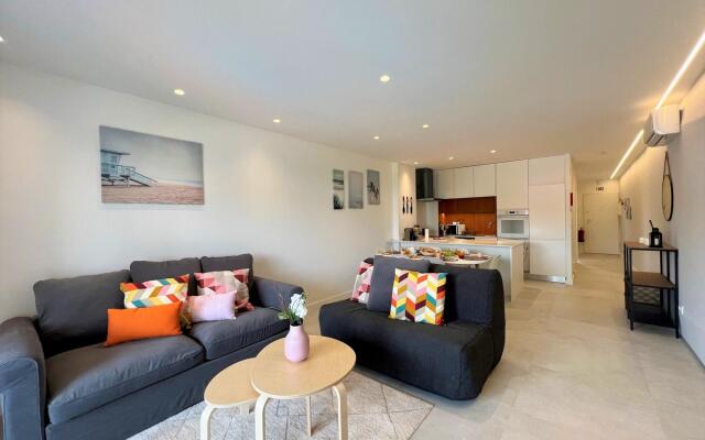 Albufeira Twins 1 With Pool by Homing