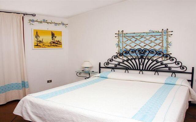 Rena Bianca Hotel & Residence