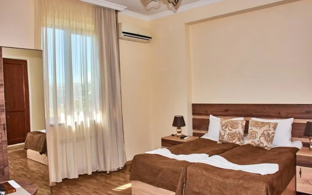 Guest House - MK